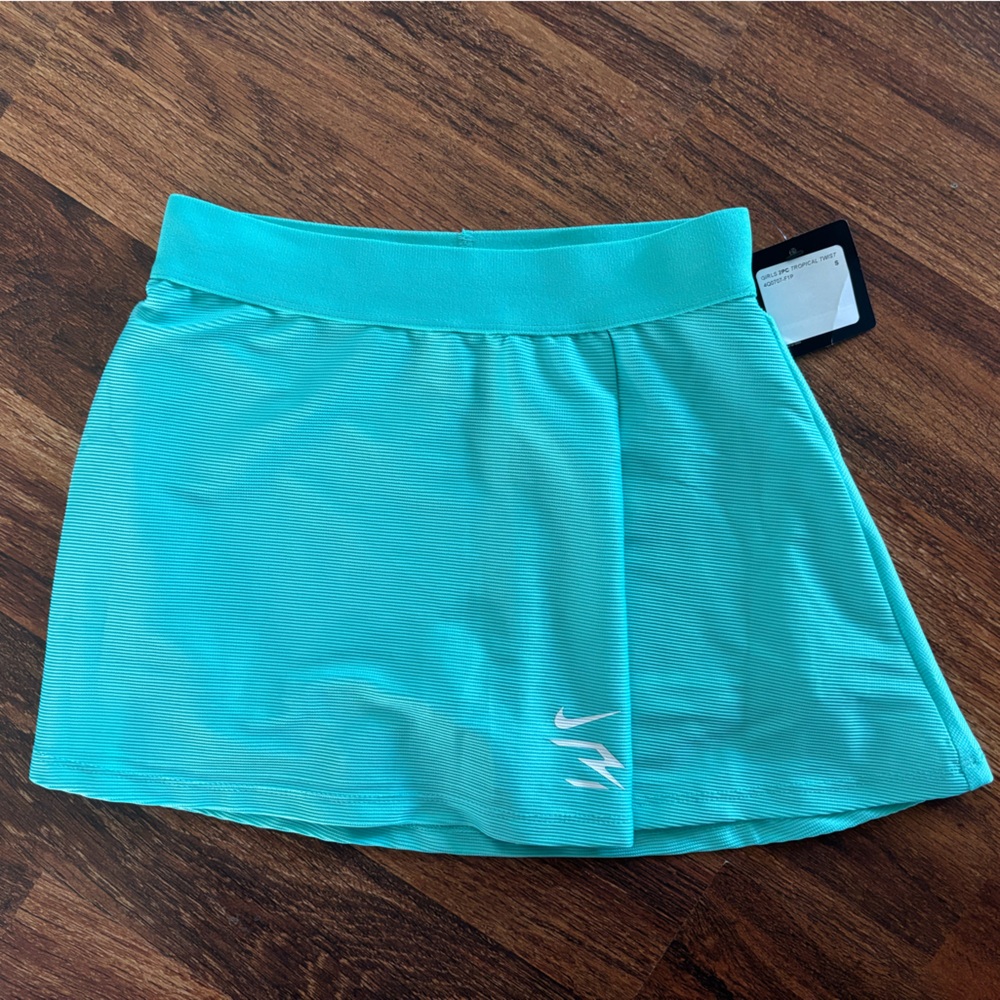 Girls Small (8/10) Nike 3 BRAND Dri-fit Skort